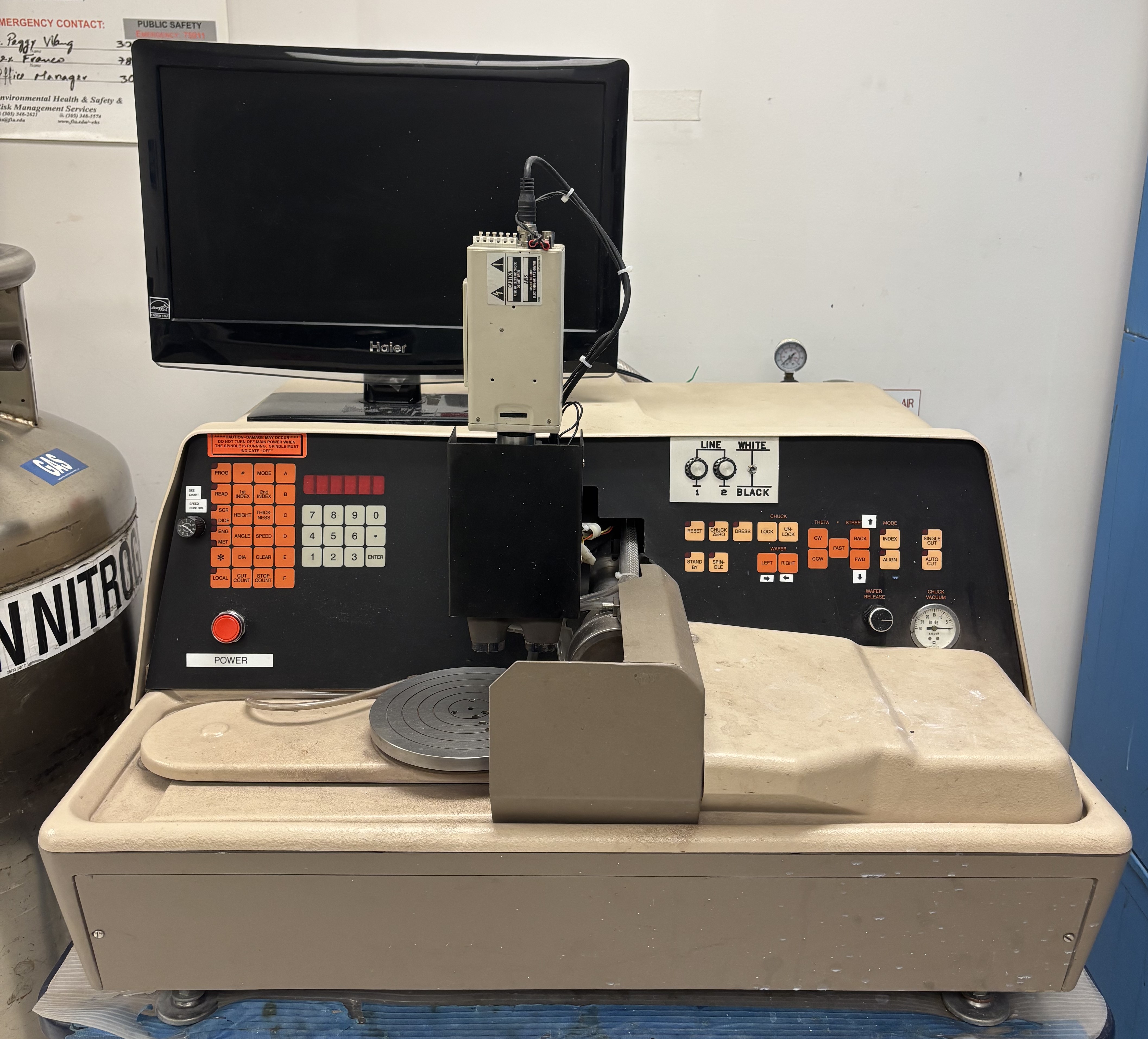 Dicing Saw